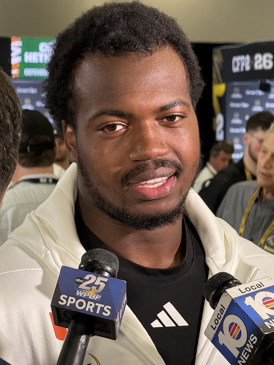 Rueben Bain Jr.: Miami's Freshman Star with 77 High School Sacks